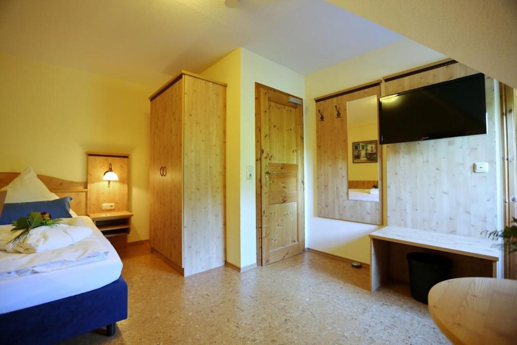 Landhotel Villa Moritz Garni Oberahr الغرفة الصورة